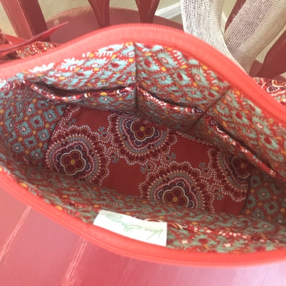 Vera Bradley Paprika Purse - New Condition - Picture 3 of 5